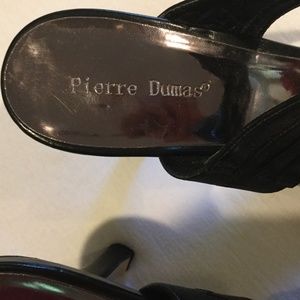 Pierre Dumas black heels